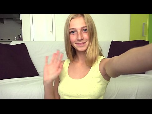 ❤️ Quando sono annoiata mi masturbo pigramente la mia figa rosa ☑ Pornoal it.prendiporno.ru ❤️
