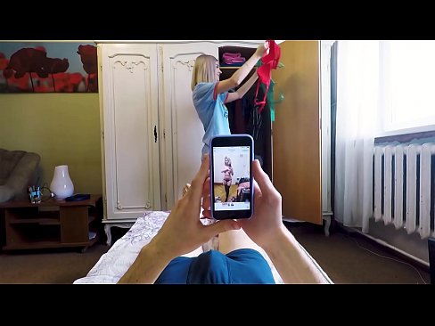❤️ La sorellastra ha fatto sborrare il fratello poco prima che la mamma tornasse a casa ☑ Pornoal it.prendiporno.ru ❤️