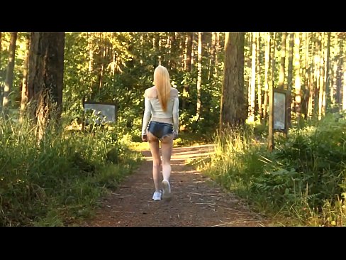 ❤️ Bella donna si muove lentamente, video non nudo ☑ Pornoal it.prendiporno.ru ❤️