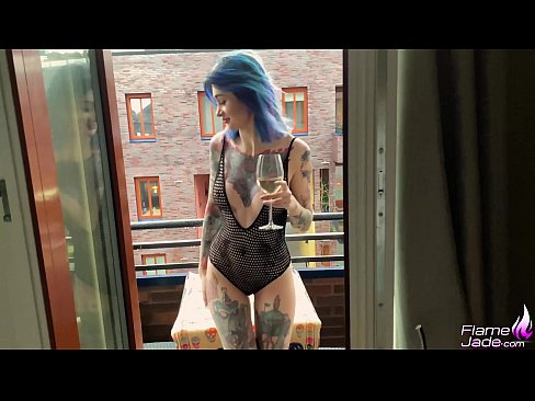 ❤️ Ragazza tremenda che succhia con un gulp e scopa appassionatamente sotto il cielo aperto ☑ Pornoal it.prendiporno.ru ❤️